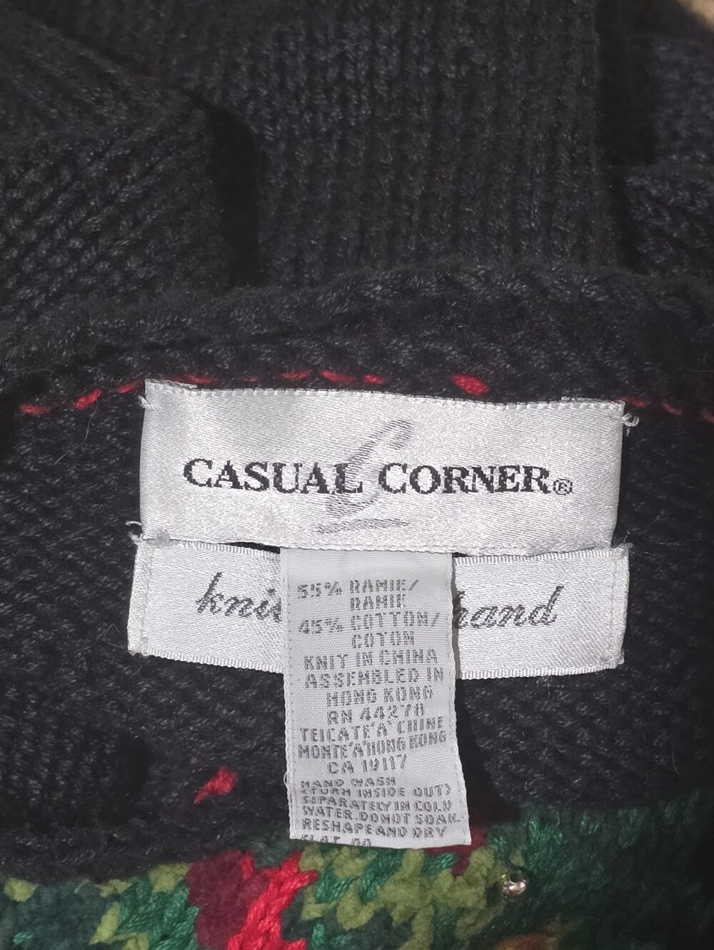 Vintage Casual Corner Christmas Tree Knit Sweater Gift Wreath Teddy Bear Motif - Picture 11 of 13